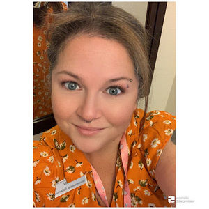 Meet your Posher, Christy